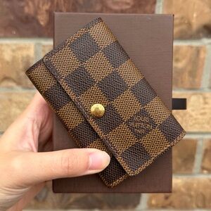 Louis Vuitton card holder key case